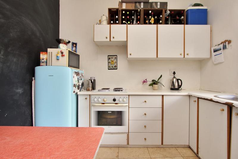 To Let 1 Bedroom Property for Rent in Green Point Western Cape